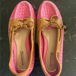 Sperry Women's Vibrant Pink and Tan Loafers